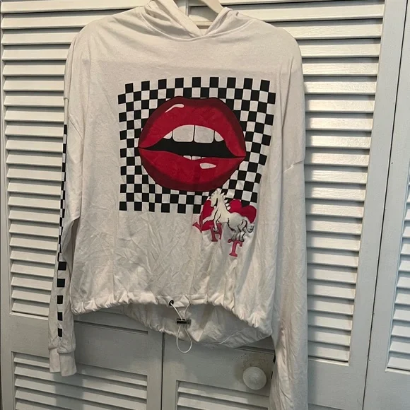 # 0810 + White Hoodie with Red Lips and Checkered Design W/ WHT - Picture 1 of 12